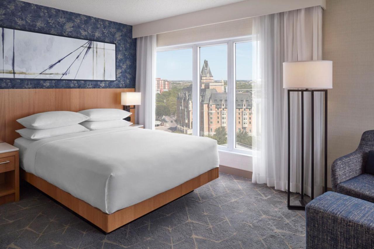 Delta Hotels By Marriott Saskatoon Downtown Extérieur photo