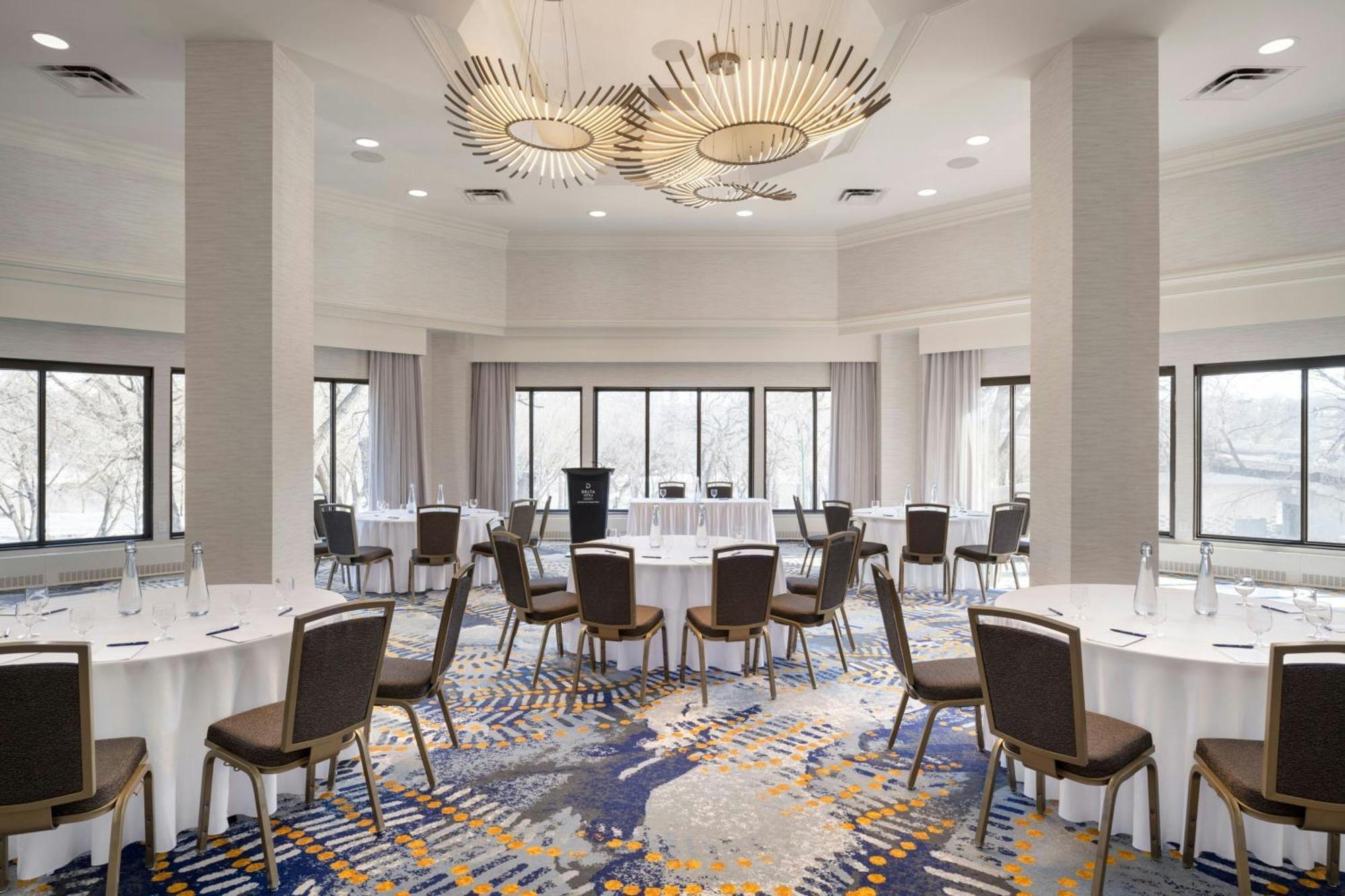 Delta Hotels By Marriott Saskatoon Downtown Extérieur photo